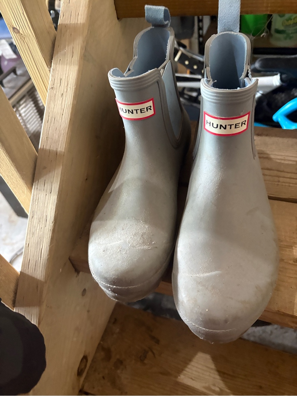 Hunter Short Chelsea Rain Boots in Light Gray